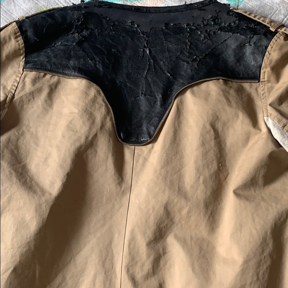 Stylish Trench Jacket - Picture 5 of 6